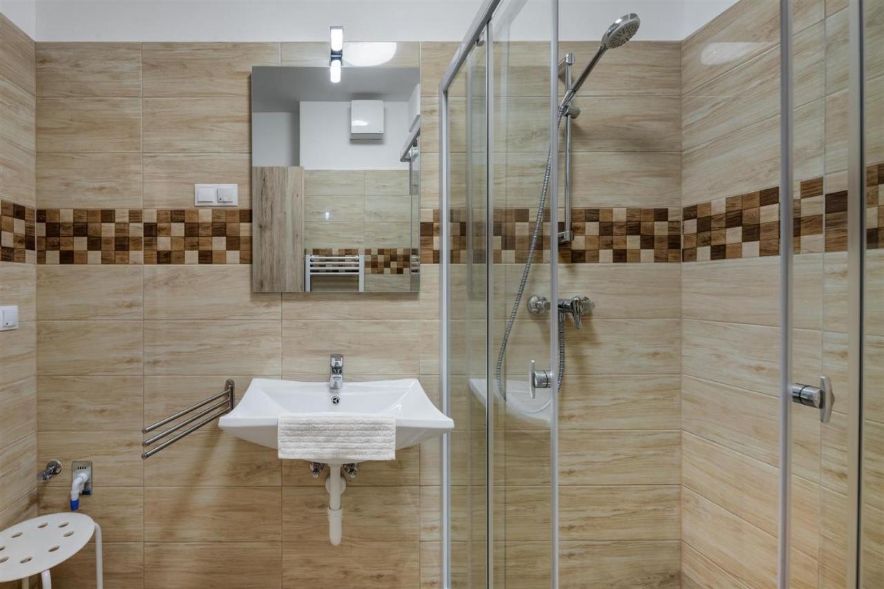 בודפשט Leonardo Ground Apartment מראה חיצוני תמונה