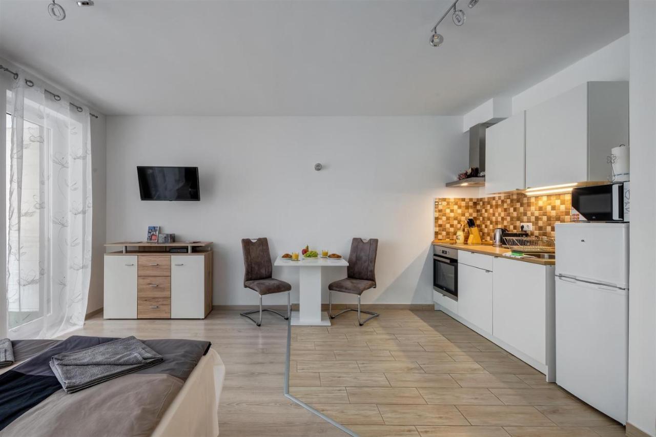 בודפשט Leonardo Ground Apartment מראה חיצוני תמונה